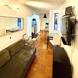 https://cozy-two-bed-apt-in-murray-hill.us-newyorkcity.com