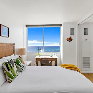 https://17th-fl-ocean-views-ilikai-marina-free-wi-fi-ac.hotelsinhawaii.org